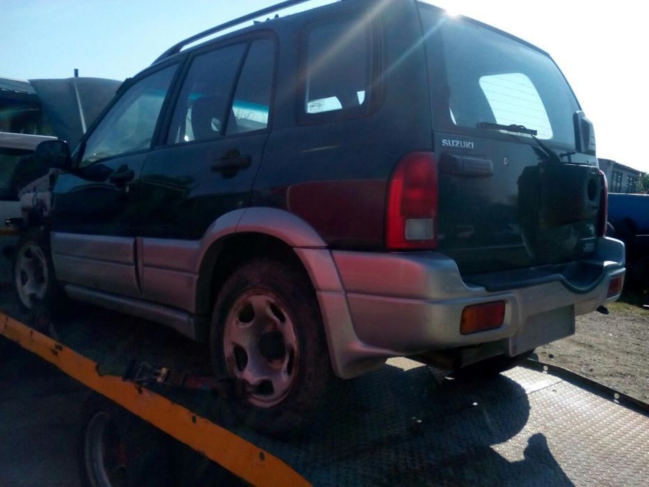 Suzuki Grand Vitara HDI на части.