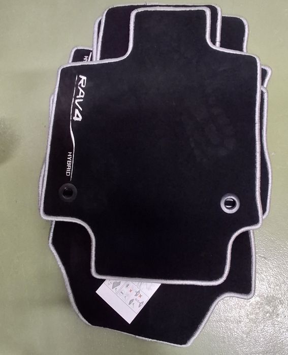 Set covorase vara originale Toyota Rav4 NOI