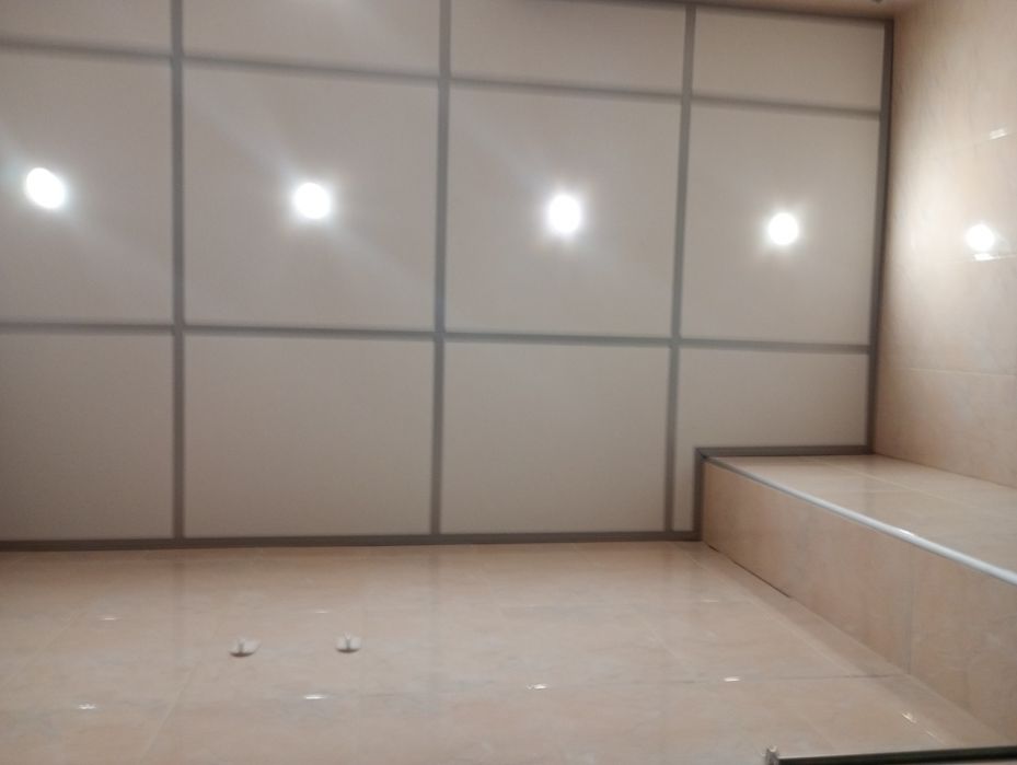 Предлагам доставка и монтаж на растерни окачени тавани за баня .