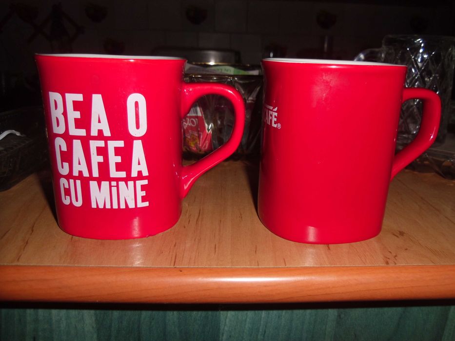 2 cesti cafea Nescafe
