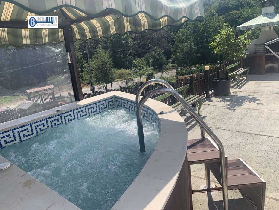 Продава се Къща в с. Зелено дърво, Област Габрово - 180 кв.м за 723 €/кв.м - Снимка #17