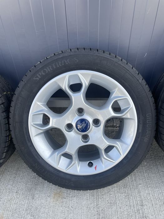 Jante aliaj Ford Fiesta R15