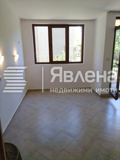 Продава се Едностаен апартамент в Царево - 53 кв.м за 1121 €/кв.м - Снимка #4