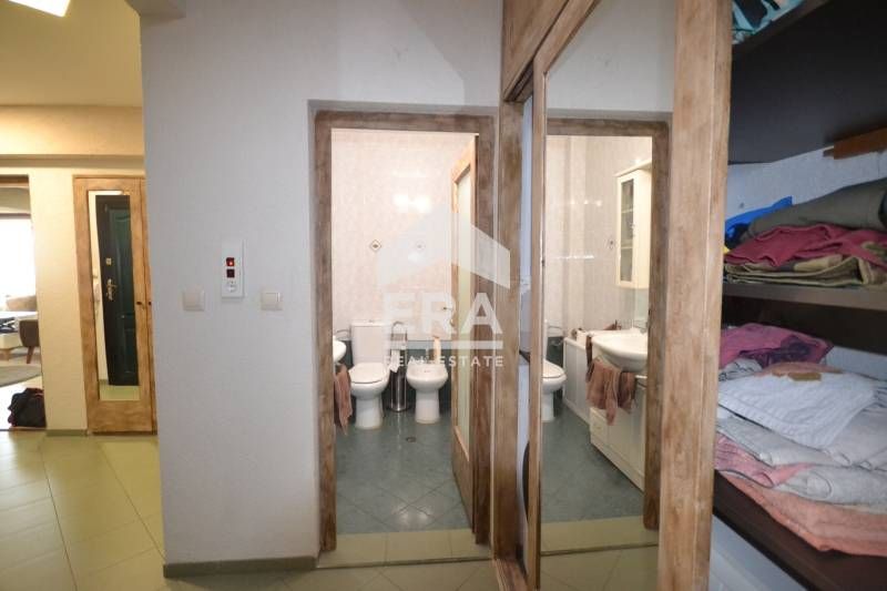 Продава се Четиристаен апартамент в Хасково, Куба - 144 кв.м за 1382 €/кв.м - Снимка #10