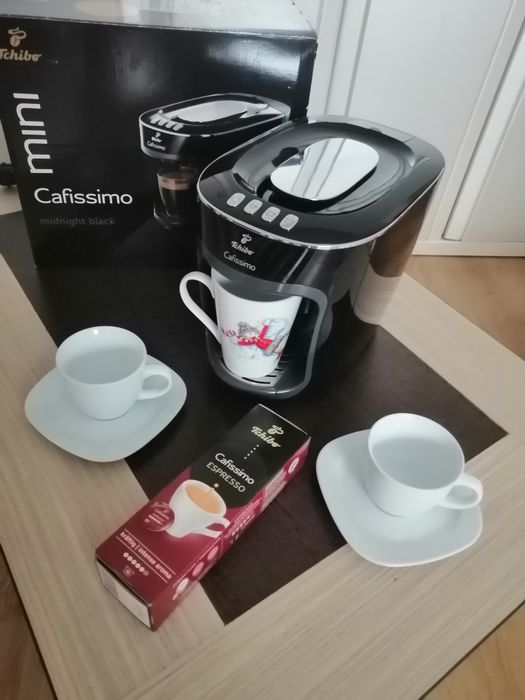 Vând espressor Tchibo Cafissimo.