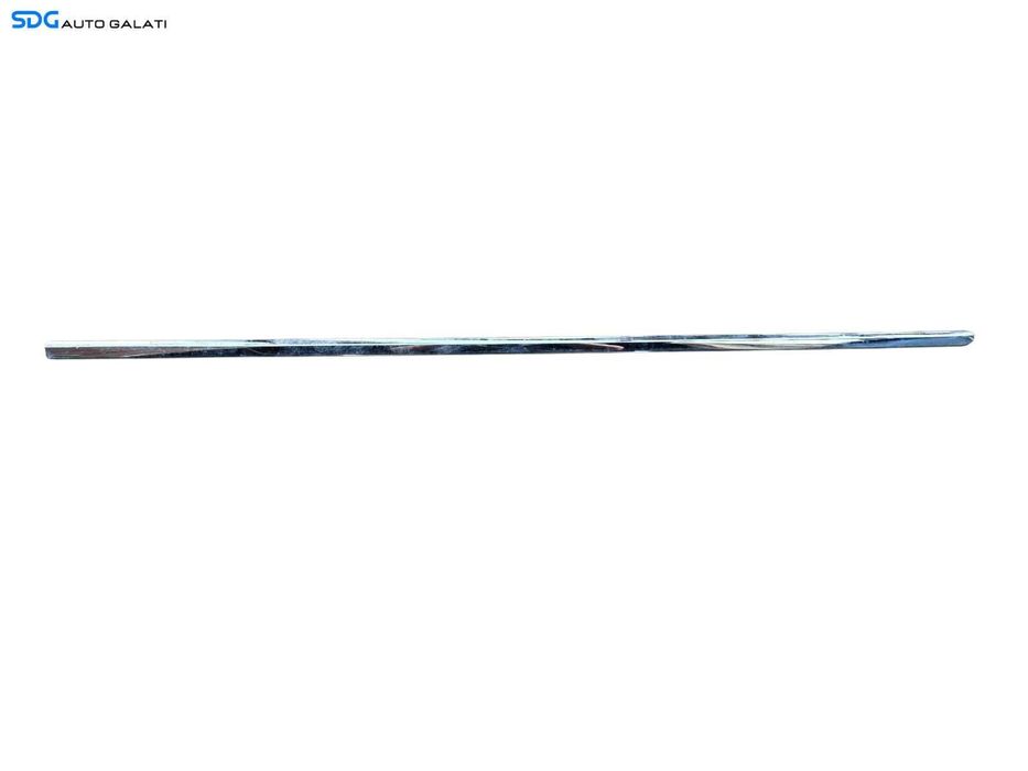 Bandou Ornament Crom de pe Usa Portiera Dreapta Fata Volkswagen Passat B6 2005 - 2010 cod 3C0853516C [B0081]