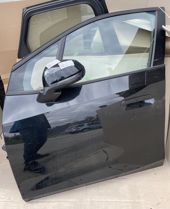 Usa aripa oglinda capota BMW SERIA 2 U06