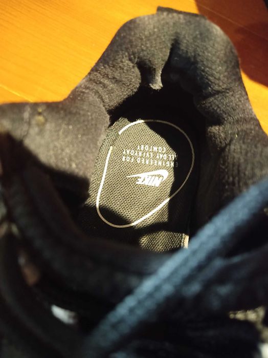 Детски маратонки  NIKE   35.5 номер