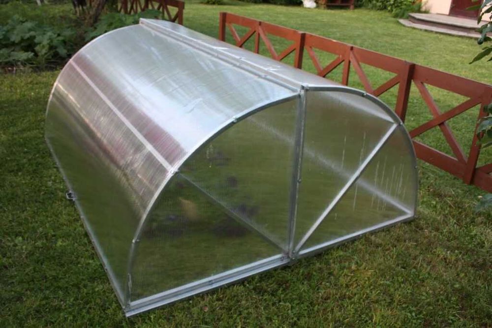 Парник "Хлебница" 1,62×2×0,86 м — прочный оцинкованный каркас