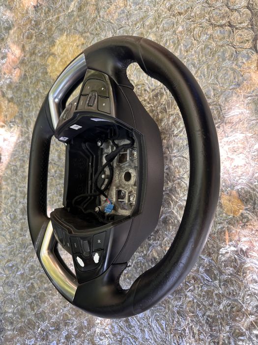 Волан Ситроен ц4 гранд пикасо