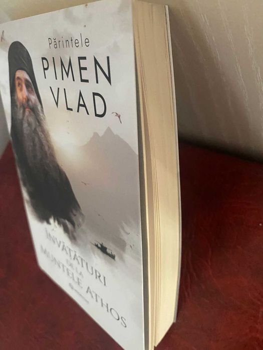 carte Invataturi de la Muntele Athos - Pimen Vlad, nou/citit 1 data