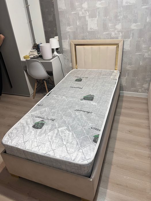 Продам односпальные кровати