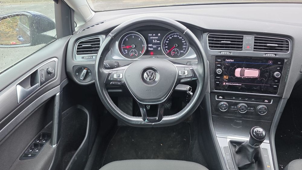 Vând Golf  7 ,an 2017 ,1.6 tdi ,110 cai ,euro 6