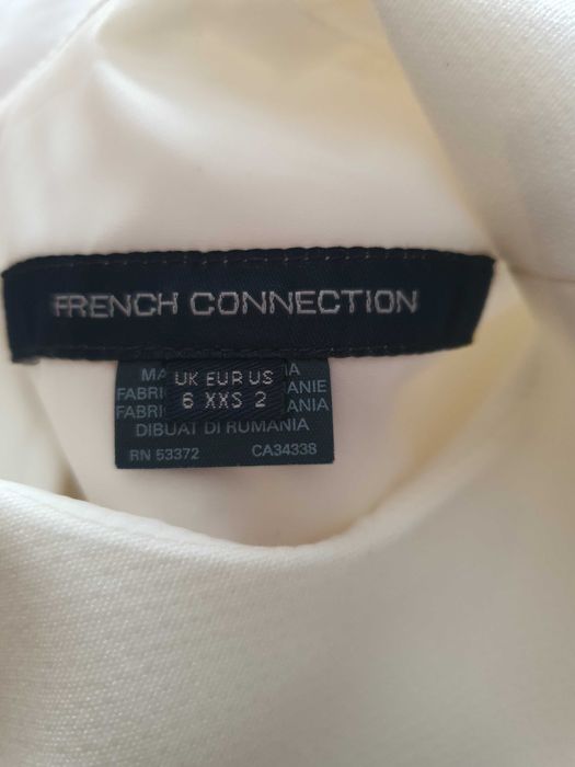 Rochie alba French Connection
