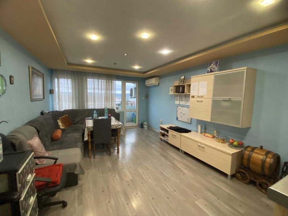 Продава се Тристаен апартамент в Варна, Автогара - 92 кв.м за 911 €/кв.м - Снимка #1
