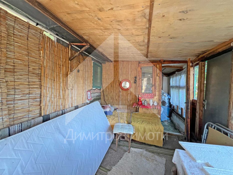 Продава се Къща в Нови пазар - 76 кв.м за 204 €/кв.м - Снимка #10