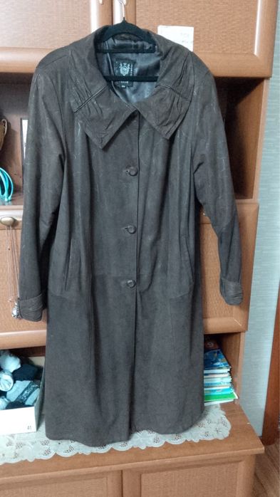 Верхняя женская одежда