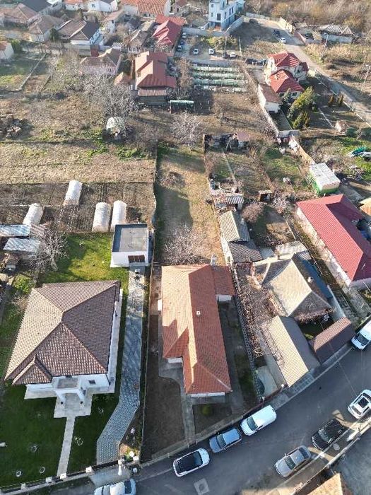 Teren cu casa Palazu mare