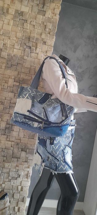 Чанта и пола индивидуални модели