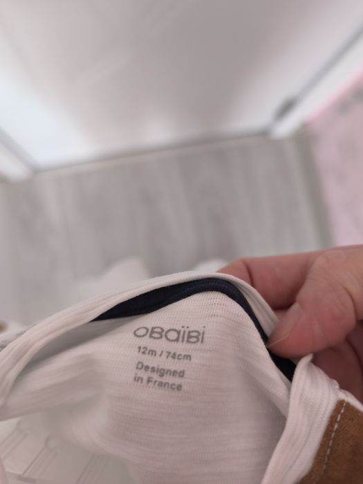 Бебешки анцунг Мики маус в перфектно състояние 6-8 месеца