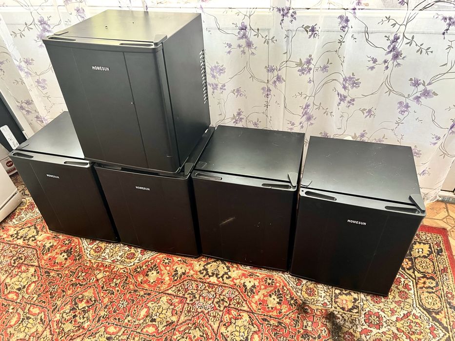 Продам Холодильник Мини