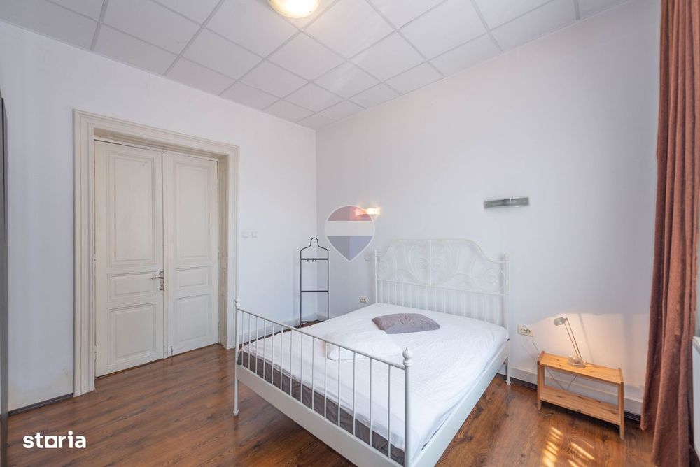 Apartament 3 camere de vanzare, in vila, 83 mp