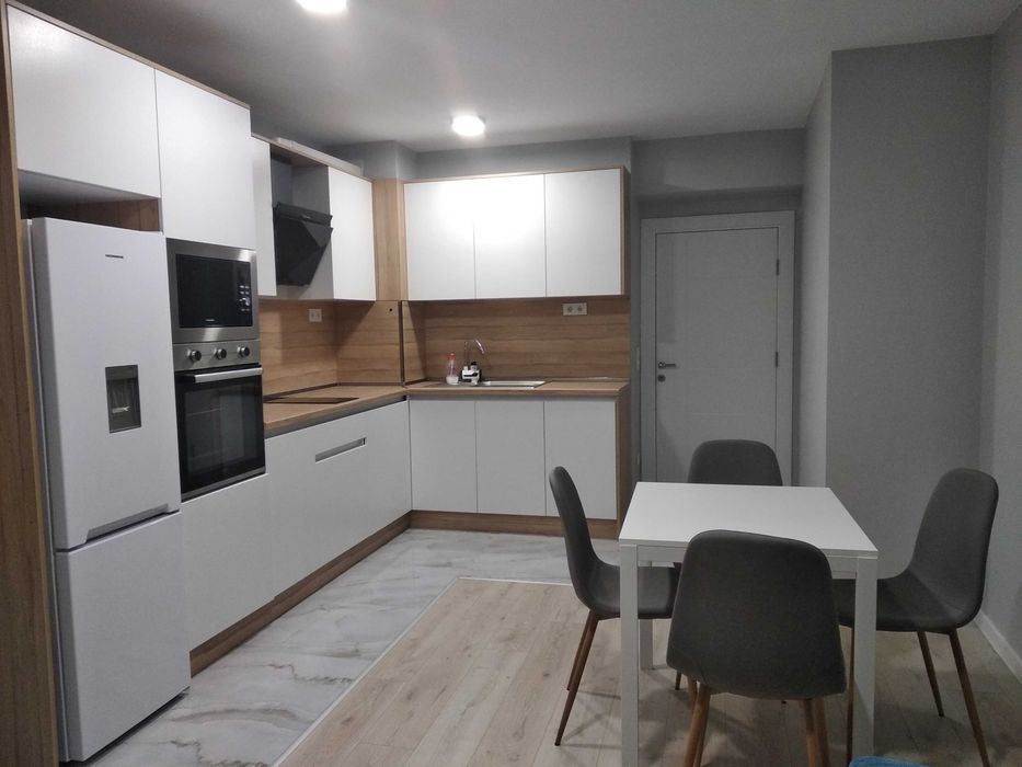 Дава се под наем Двустаен апартамент в Варна, Трошево - 65 кв.м за 382.5 € - Снимка #1