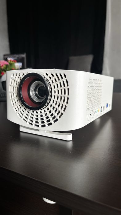 Проектор LG PF1500G  FullHD LED Projector