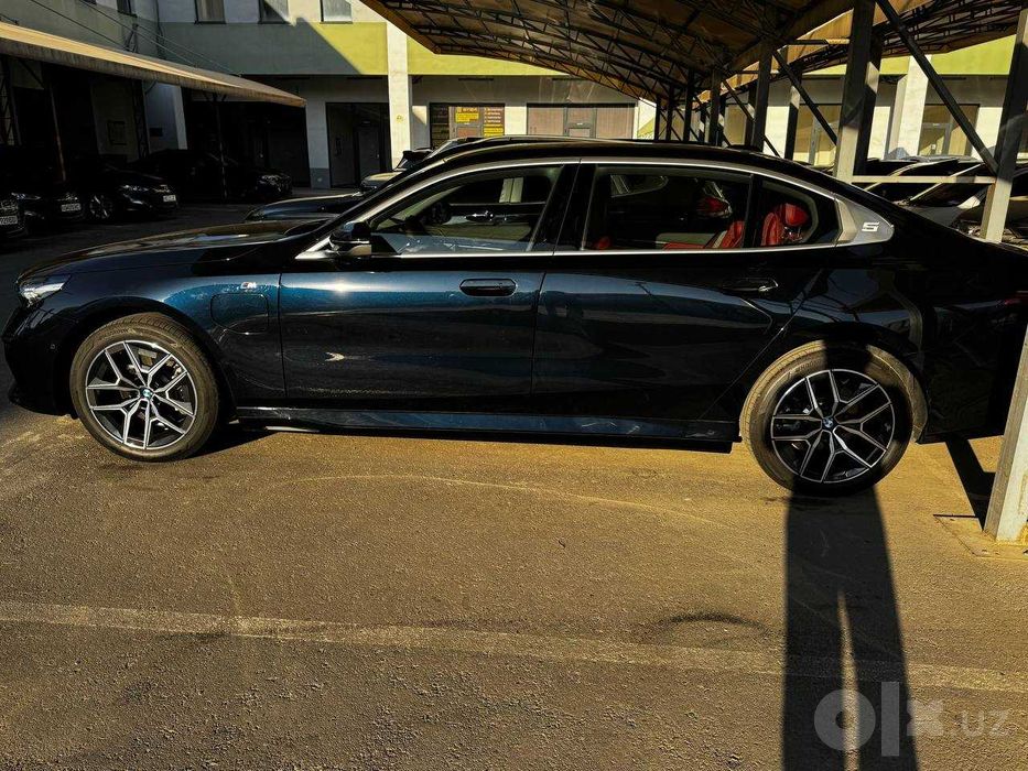 BMW i-5 35L 618км 2025й