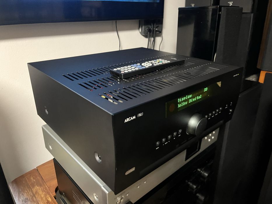 Receiver Arcam AVR-390/ Atmos/4k/internet/usb/Dab etc