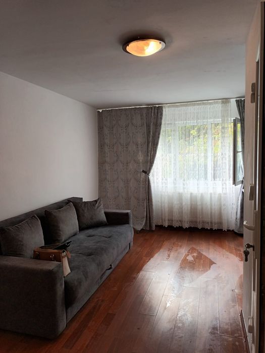 Închiriez Garsoniera Narcisa