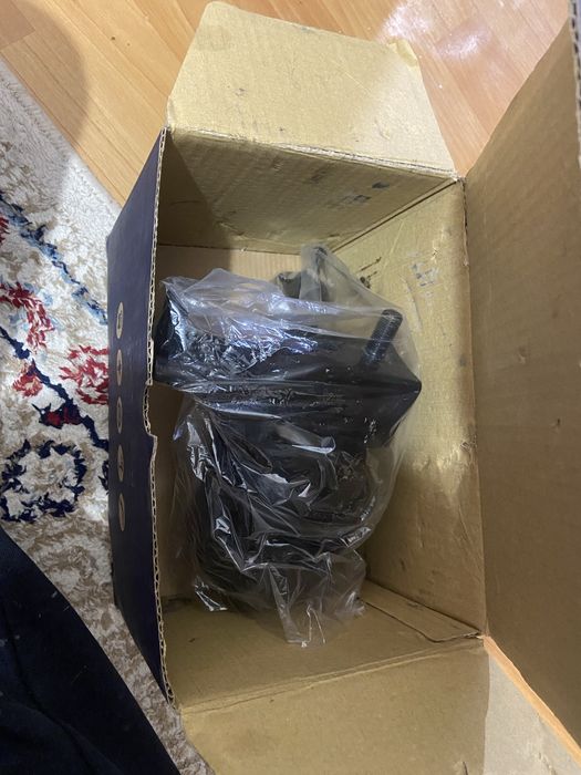 Опора двигателя AWSTO1285 для Тойота