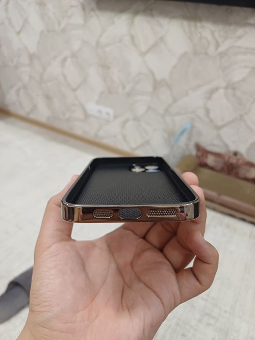 Продам чехлы НОВЫЕ НА Iphone 12 PRO MAX