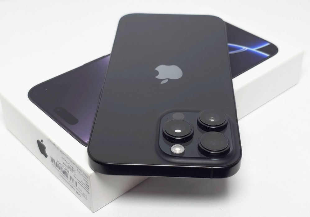 iPhone 16 Pro Max 256GB Black Titanium