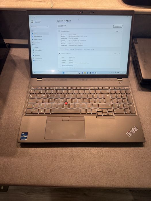 Laptopuri Lenovo mai multe modele
