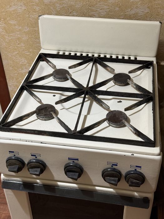 ПРОДАЁТСЯ! Советская газ плита.