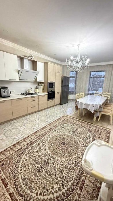 6 комнатный дом в Иргели