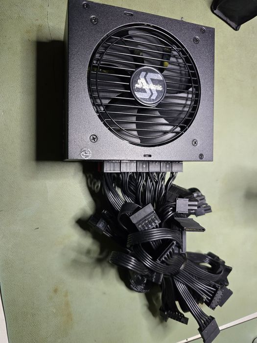 Vand Sursa Seasonic Focus GX 850W 80% GOLD