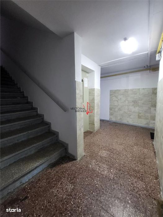 Bloc Mixt  Garsoniera Decomandata
