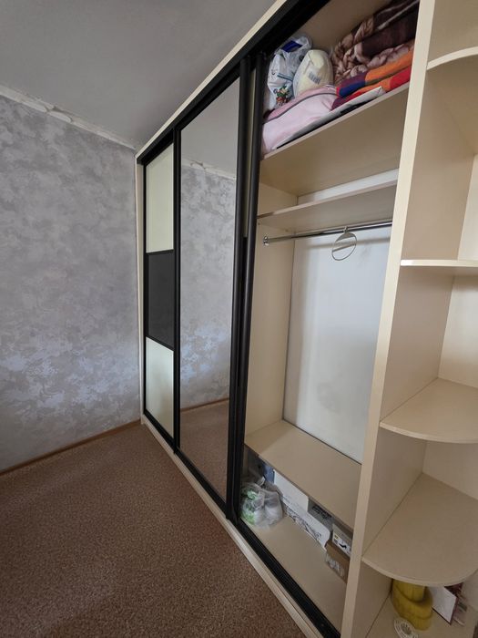 Шкаф купе очень вместительный