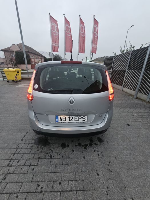Vând renault grande scenic
