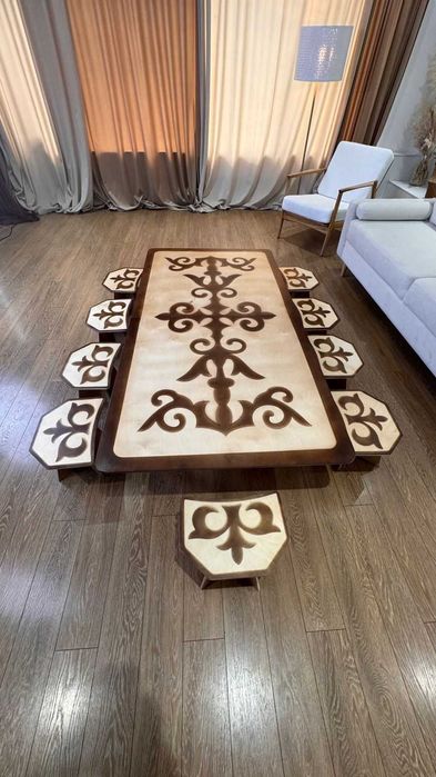 Стол квадратный  казахский. Круглый . Жиналмалы жер стол