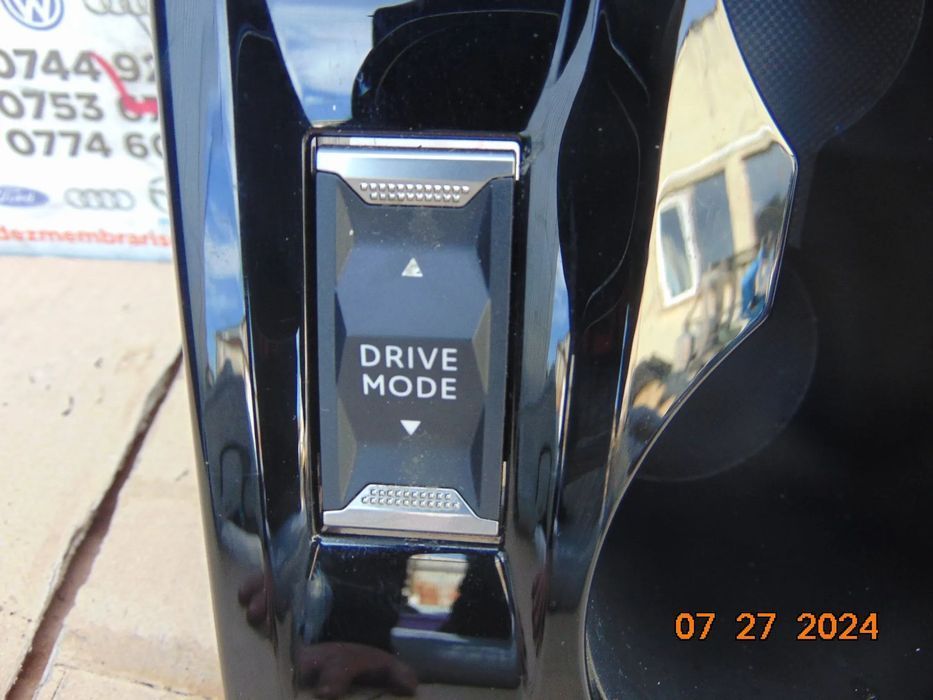 Buton drive mode Peugeot 208 dupa 2019 peugeot 2008