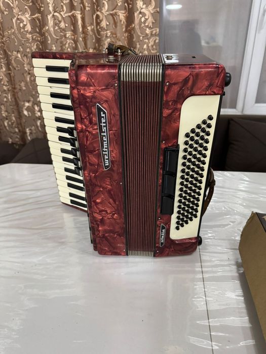 Продам Аккордеон