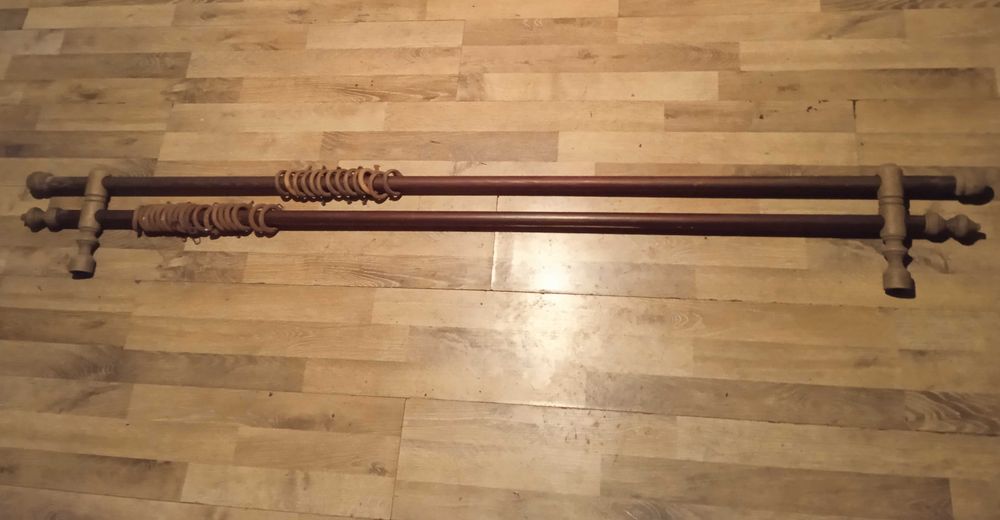 Гардина деревянная