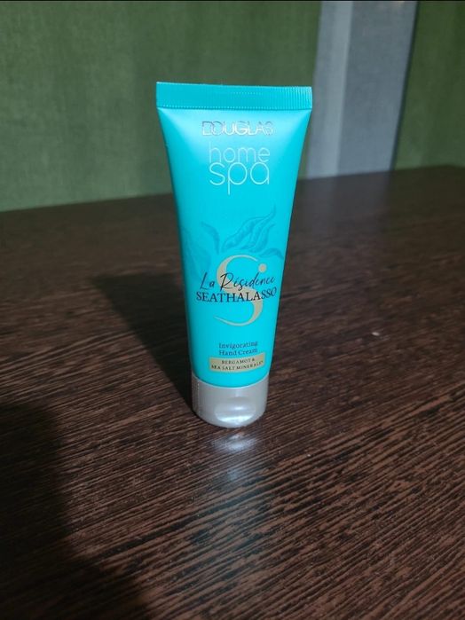 Crema mâini Douglas Seathalasso