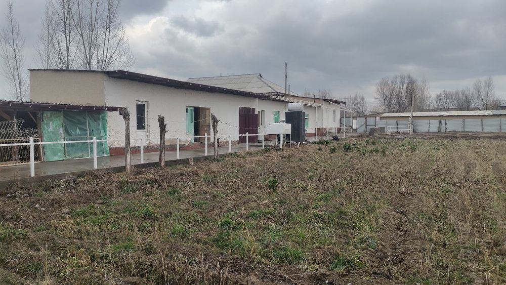 Уй СОТИЛАДИ 5 хона тайор ЯШАСА БУЛАДИ свет сув интернет бор сотги 16