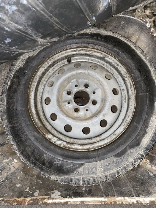 Резина 13 диаметра ,зима,шипы