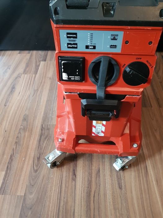 Aspirator Hilti VC 40X cu autoscturare