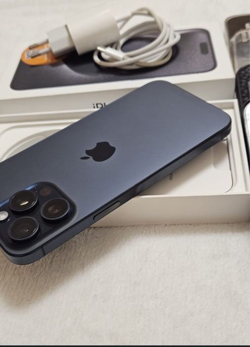 Iphone 15 pro max, blue titanium , 256GB, stare ca nou, full box